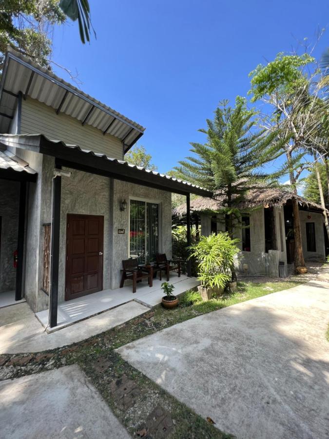 Aonang Third Place Hometel Ao Nang Ngoại thất bức ảnh