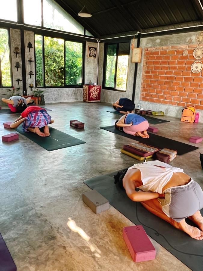 Aonang Third Place Hometel Ao Nang Ngoại thất bức ảnh